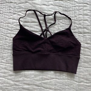 Alo women’s marooon sports bra - size small